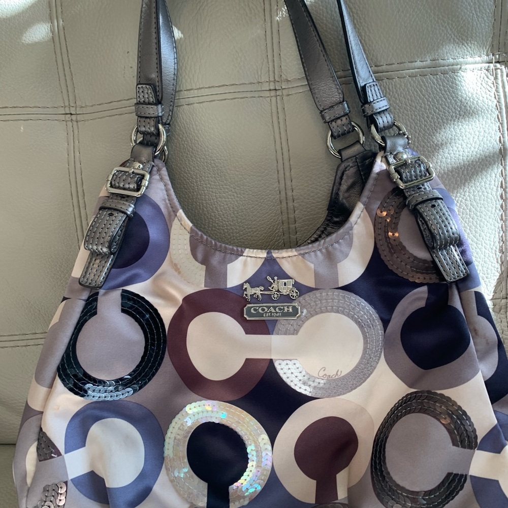 Coach Madison Graphic Op Art Sequin Maggie bag